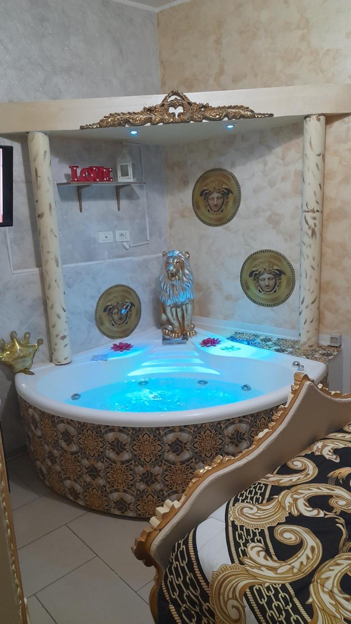 B&B Sotto Gli Archi Катания Екстериор снимка