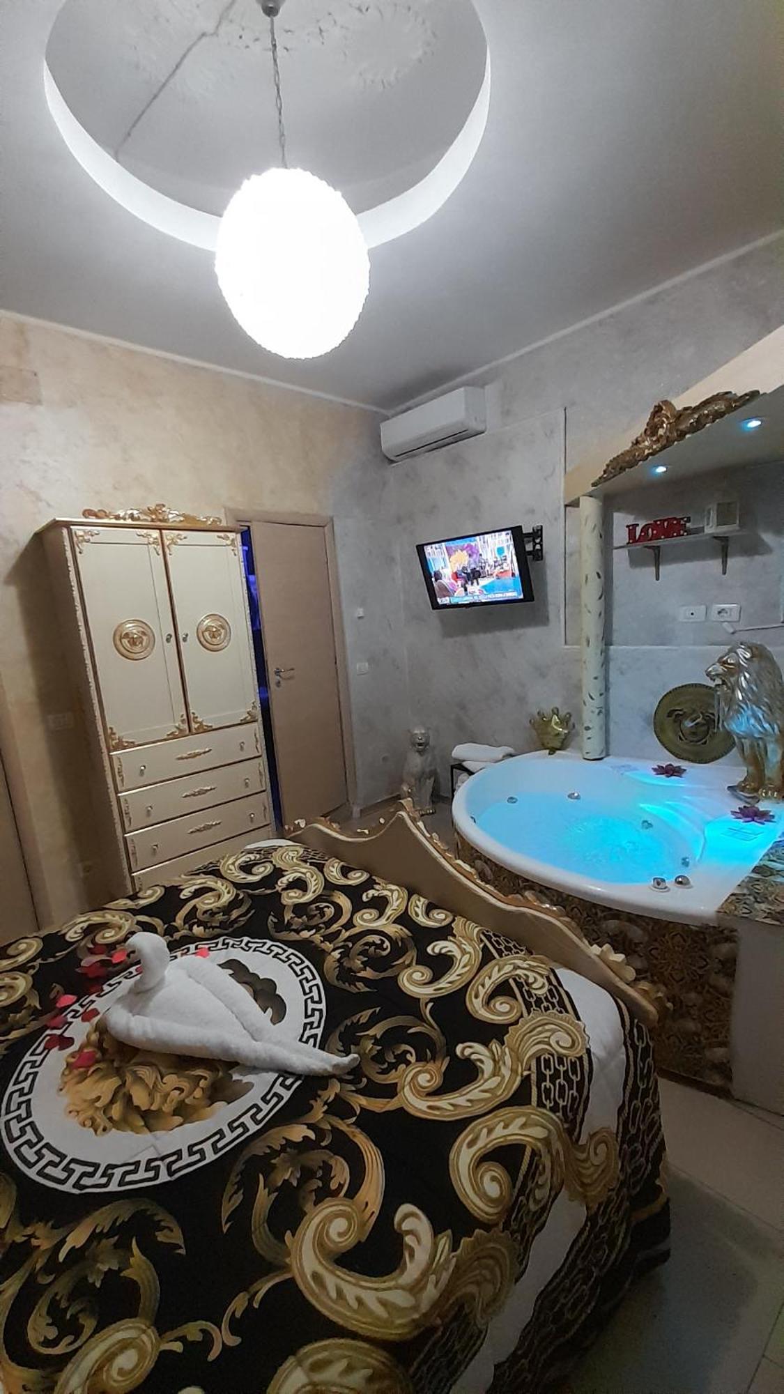 B&B Sotto Gli Archi Катания Екстериор снимка